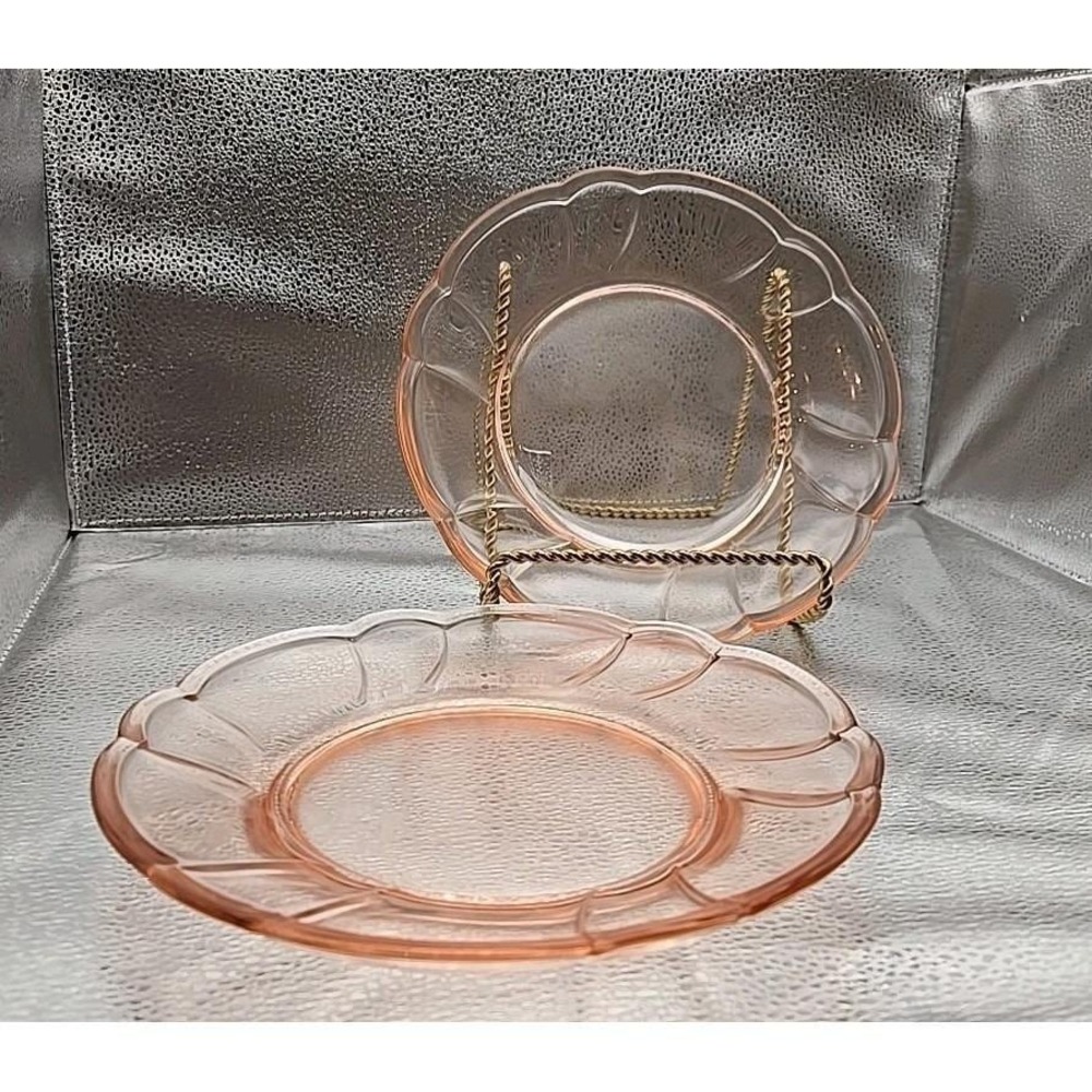 2 Pink Plates Depression Glass, Salad Plates, Scalloped With Swirls 8.5"- 30's